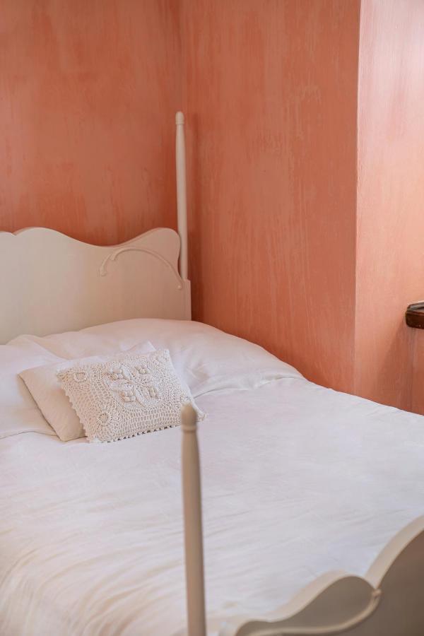 The 1813 Painter'S Villa By Neuvel Galaxidi Bagian luar foto