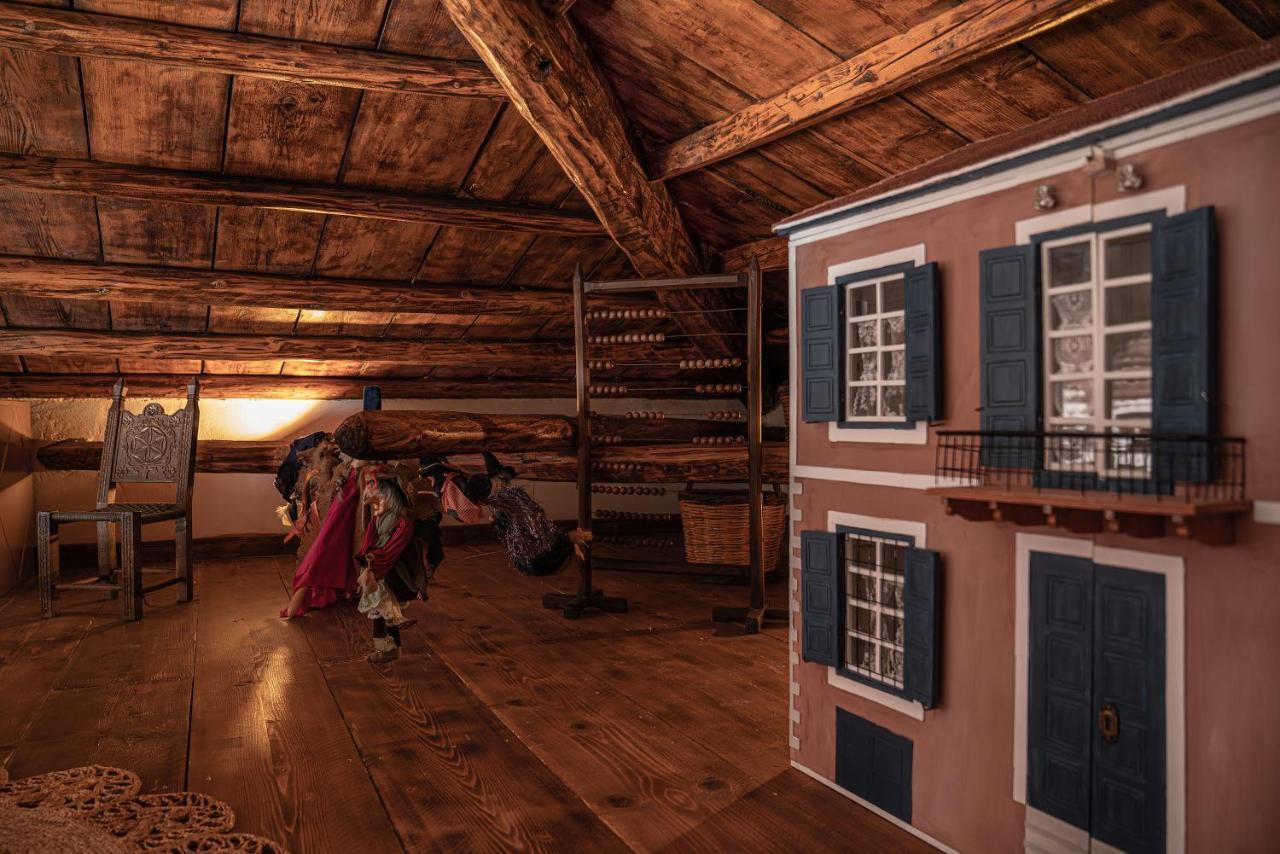 The 1813 Painter'S Villa By Neuvel Galaxidi Bagian luar foto